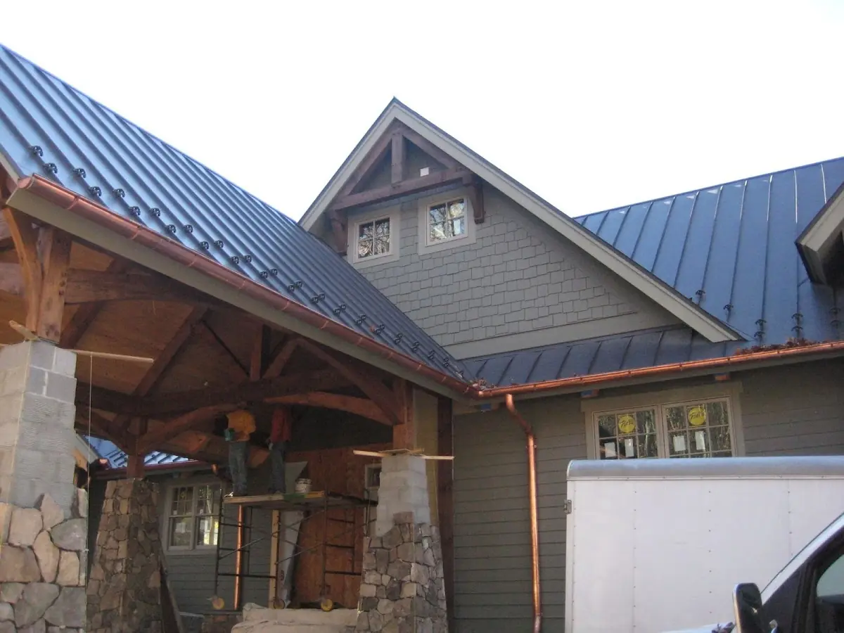 Craftsman Roofing team delivering quality roofing work in Brela